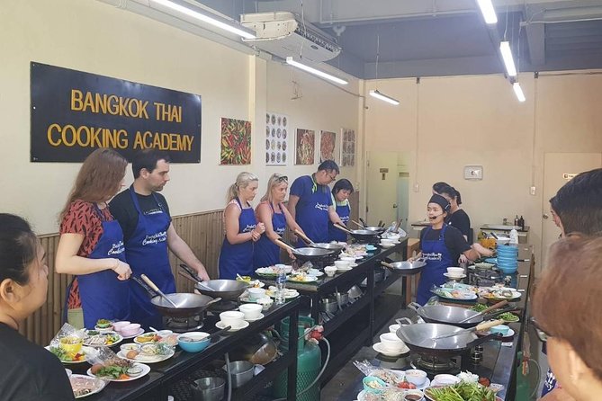 Choose 5 Dishes: Half-Day Cooking Class in Sukhumvit with Market Tour - On Nut BTS, then straight to a real market-food education