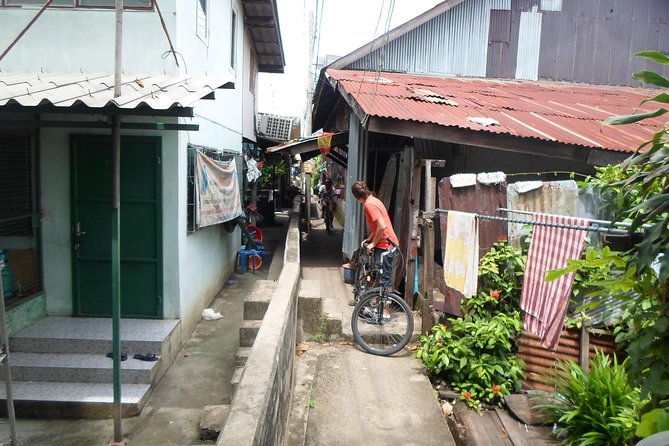 Colors of Bangkok - Morning or afternoon: how timing changes the ride