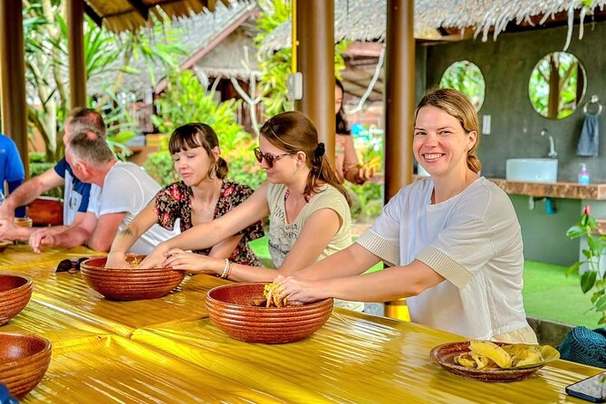 Elephant Nature Care, the largest elephant sanctuary on Koh Samui - Lunch, snacks, and drinks: what’s included and why it matters