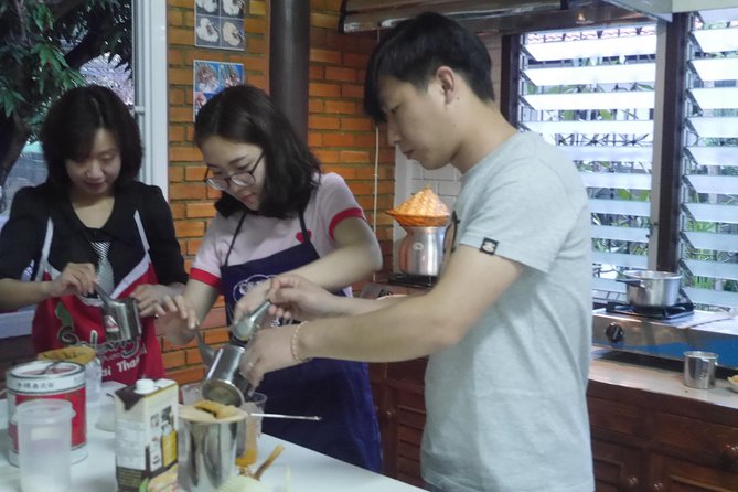 Evening Cooking Class - The market walk: where you learn what Thai cooking is really built on