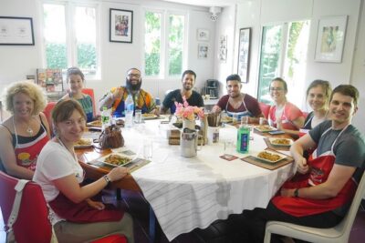 Evening Cooking Class - Hotel pickup and group size: why logistics affect your cooking