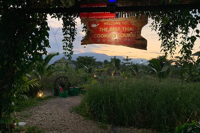 Evening Cooking Class in Organic Farm with Local Market Tour - The Big Meal Moment: Eat What You Cook (Then Get Back to Hotel)