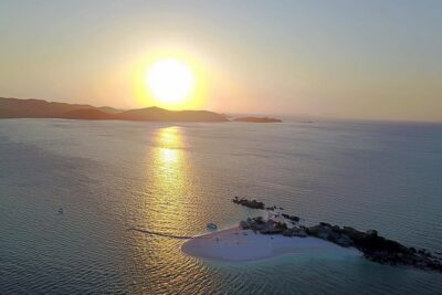 Exclusive Small Group Phi Phi Islands Sunrise or Day Trip - Royal Phuket Marina and the speedboat reality check