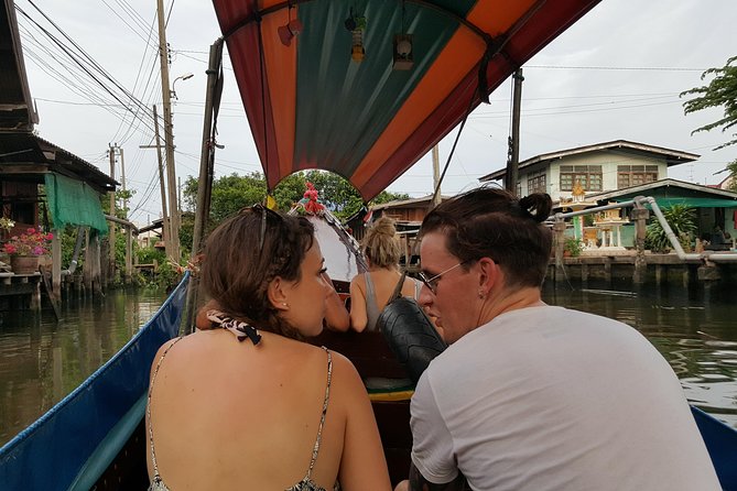 Explore Bangkok by Bike & Boat with Lunch - Meet-up at Jamming Thailand HQ: bikes, helmets, and good direction