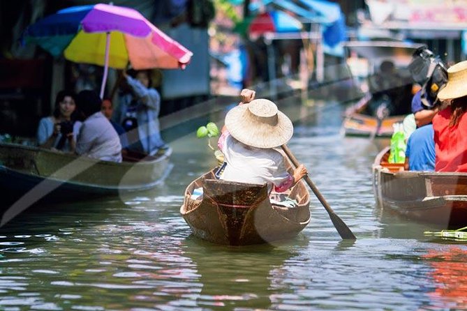 Floating Markets and Bridge on River Kwai Tour from Bangkok - Lunch in Kanchanaburi: refuel before the WWII stops