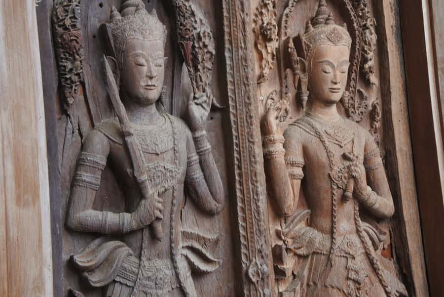 From Bangkok: Ayutthaya Private Full-Day UNESCO Trip - Wat Ratchaburana: Buddha images and gold treasures from 1957