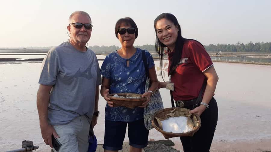 From Bangkok: Floating & Railway Markets Tour & Coconut Farm - Should you book: my recommendation