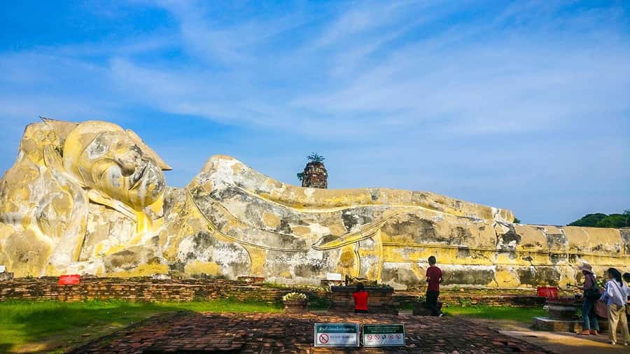 From Bangkok: Markets and Ayutthaya Tour - Ayutthaya Historical Park: Monasteries, Relics, and Temple Ruins You Can Actually Read