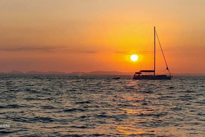 From Phi Phi: Sunrise & Beat The Crowds to Maya Bay by Speedboat - Snorkeling gear, safety, and what you can actually see