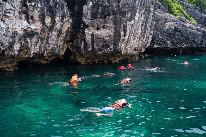 Full Day Ang Thong Islands Luxury Small Group Tour - Stop One: Koh Wao Snorkeling With Masks, Fins, and a Real Coral Focus