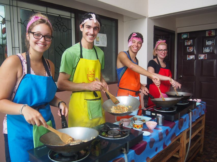 Half-Day Cooking Class with Market Tour - Choosing your menu: 5 dishes plus sticky rice with mango