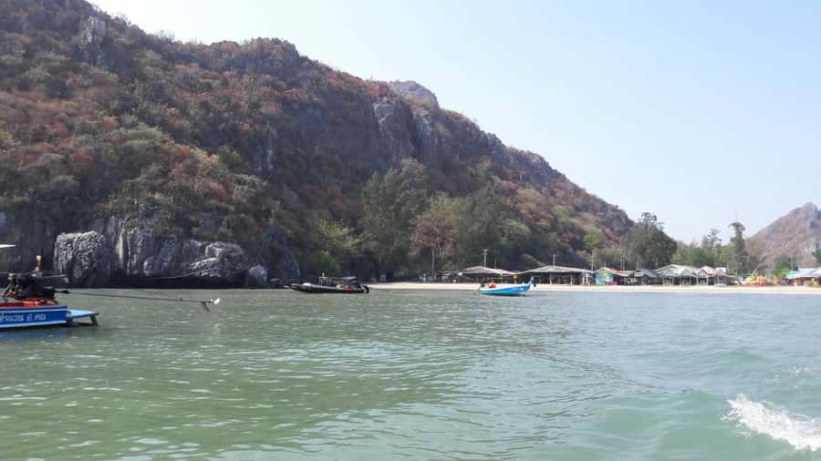 Hua Hin: Sam Roi Yod and Praya Nakhon Cave Group Tour - The Fishing Village Long-Tail Boat Segment: Local Life, Shallow Water, and Tide Notes