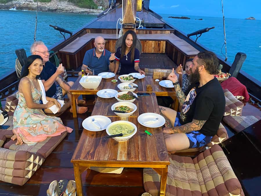 Hua Hin: Siamtara Sunset Sailing Dinner Cruise with Pickup - Siamtara Sailboat Comfort: More Than a Floating Restaurant