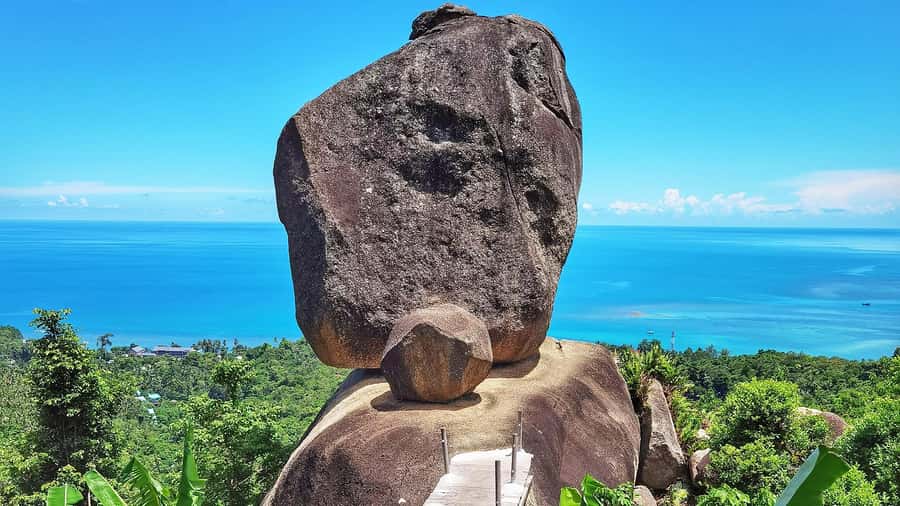 ISLAND TOUR ECO AROUND KOH SAMUI HALF DAY RARE SIGHTSEEING - Overlap Stone 2: The Balanced Boulder and the Good View From Above