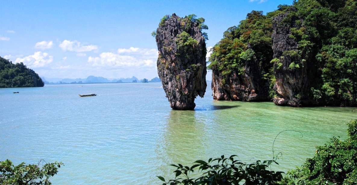 James Bond Island: Sightseeing Tour by Longtail Boat & Kayak - Koh Panyee Lunch in a Stilt Village: Real Flavor, Touristy Shopping