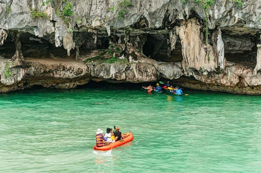 Khao Lak: Twilight Sea Canoe and Glowing Plankton Tour - Buffets at Sea: Seafood, Thai Favorites, and Keeping Energy Up