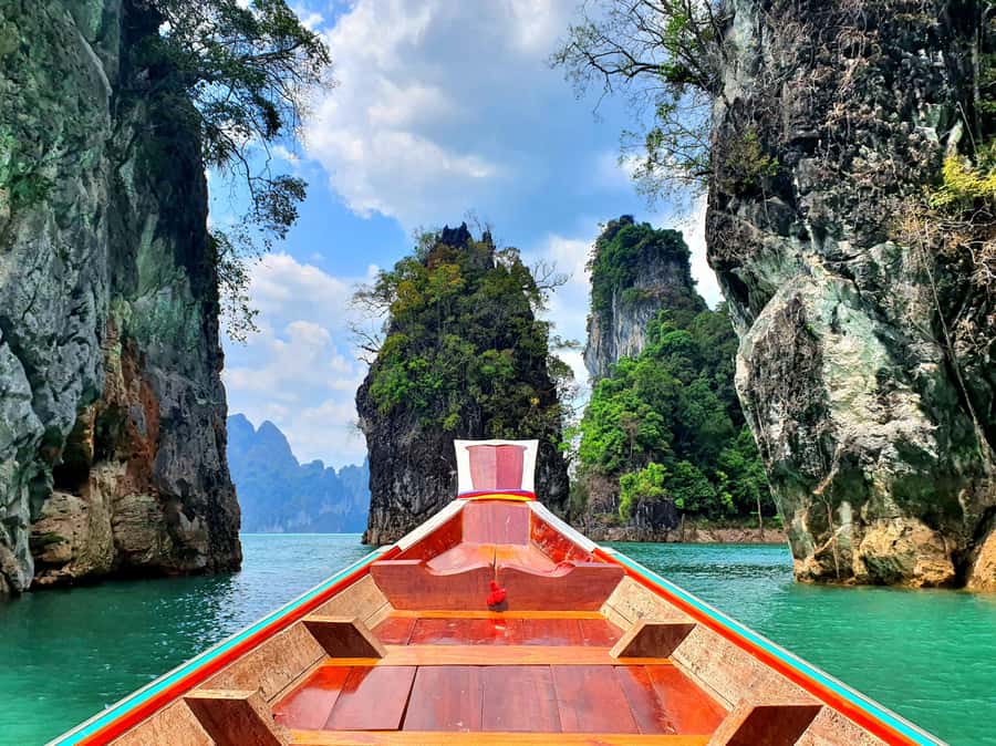 Khao Sok: Cheow Lan Lake, Diamond Cave, Hiking, All Included - 1 km rainforest hike: short on distance, not short on humidity