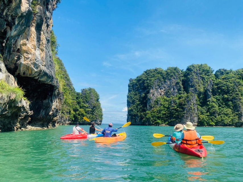 Ko Lanta: Mangrove Kayaking, Ko Talabeng, & Skull Island - Kayaking around Koh Talabeng, then through a sea cave