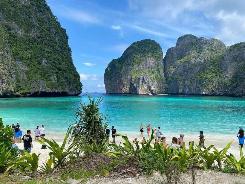 Ko Phi Phi Don: Speedboat Day Trip with Shark Snorkeling - Pileh Lagoon: softer pace, sandy shoreline vibes