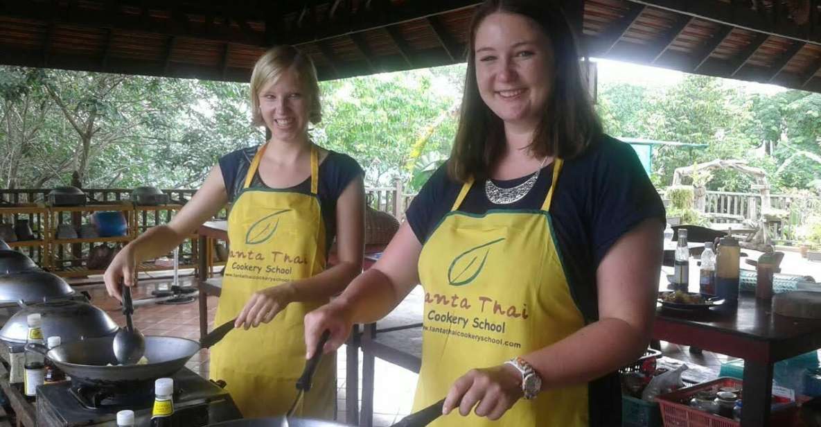Koh Lanta: Evening Course at Lanta Thai Cookery School - Koh Lanta pickup and the warm start before the cutting begins