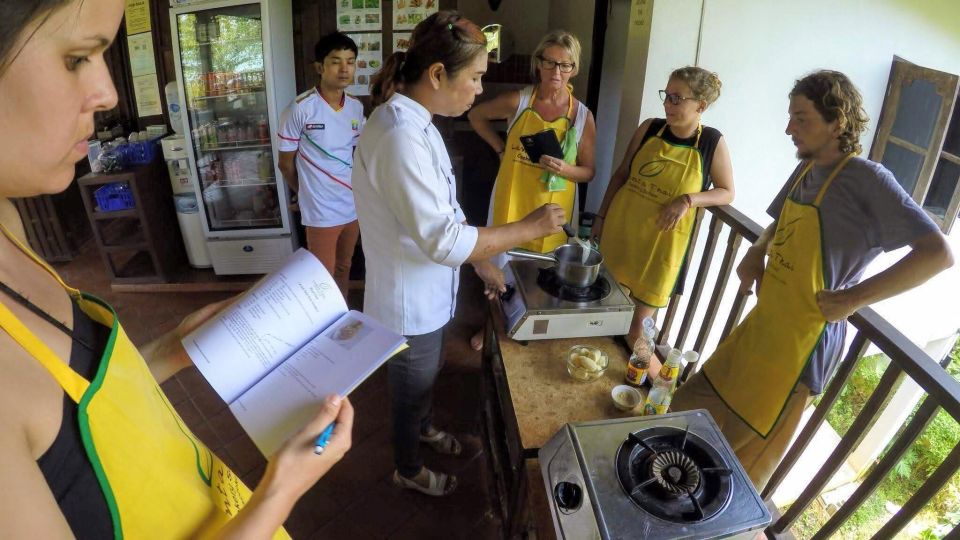 Koh Lanta: Evening Course at Lanta Thai Cookery School - Who should book this Koh Lanta evening cooking class