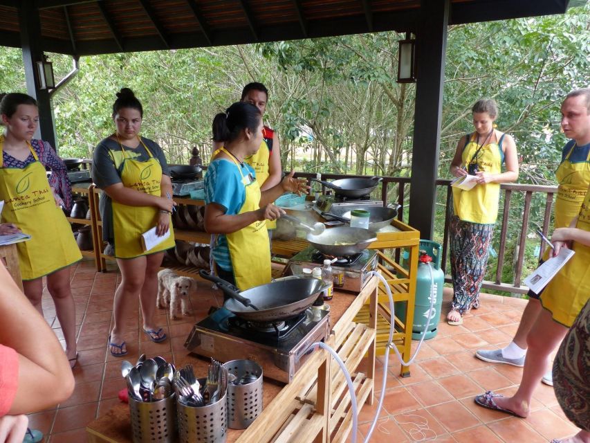 Koh Lanta: Evening Course at Lanta Thai Cookery School - Vegetarian and vegan options without feeling like an afterthought