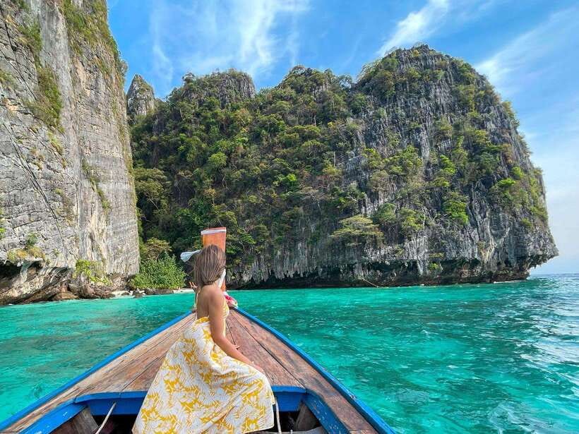 Koh Phi Phi: Maya Bay Private Longtail Boat Tour - Pileh Lagoon Swimming and Snorkeling with Limestone Cliffs