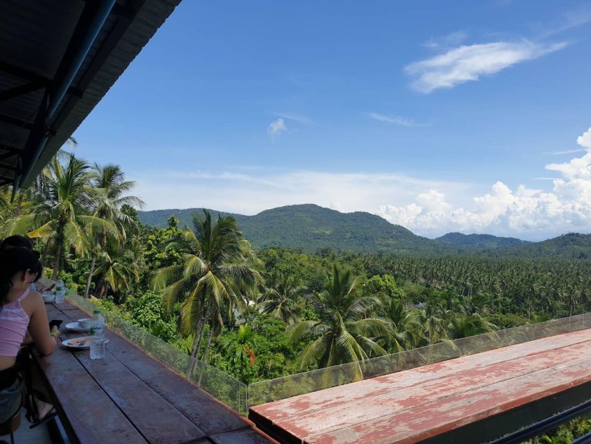 Koh Samui: 4x4 Sightseeing Safari & Elephant Sanctuary Tour - Grandfather and Grandmother Rocks: short walk, good story