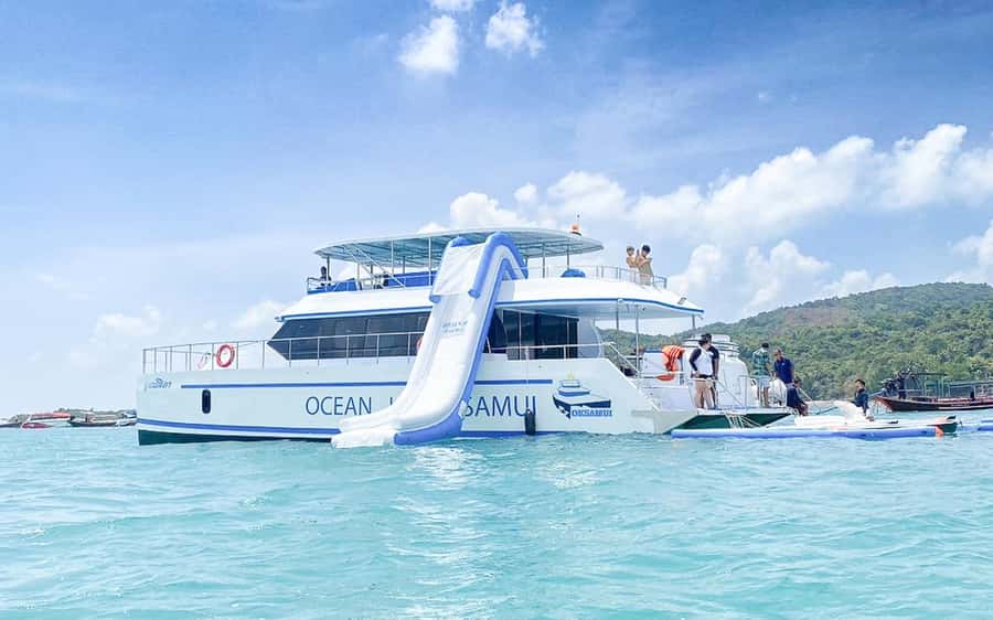 Koh Samui: Koh Tan and Koh Madsum Half-Day Tour by Catamaran - Power Speed Catamaran from Koh Samui: getting to the water fast