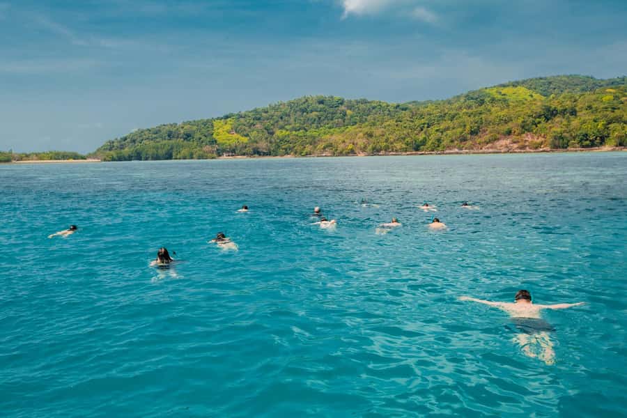 Koh Samui: Pig Island & Koh Tan Speedboat Tour with Lunch - The speedboat ride: fun, fast, and worth factoring in comfort