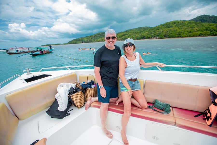 Koh Samui: Pink Dolphin Spotting & Pig Island Speedboat Tour - Getting There: Pickup Timing, Piers, and the Speedboat Rhythm
