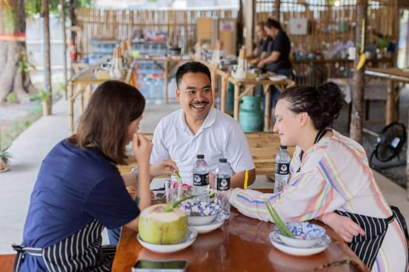 Koh Samui: Thai Cooking Class with Samui Local Family - Go Samui Cook Kitchen Time: Choose Your 4 Dishes and Get Cooking