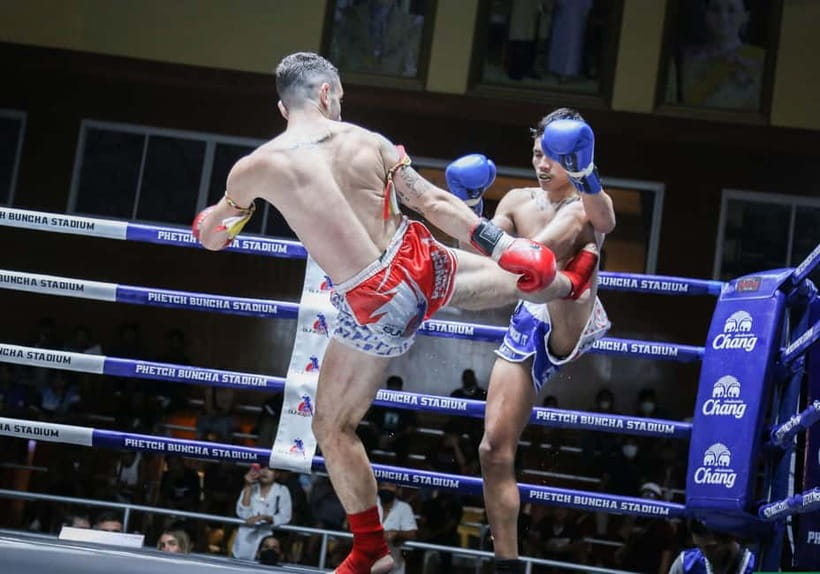 Krabi: Ao Nang Landmark Stadium Muay Thai - How the Show Runs: Five Competitions and Eight-Limb Action