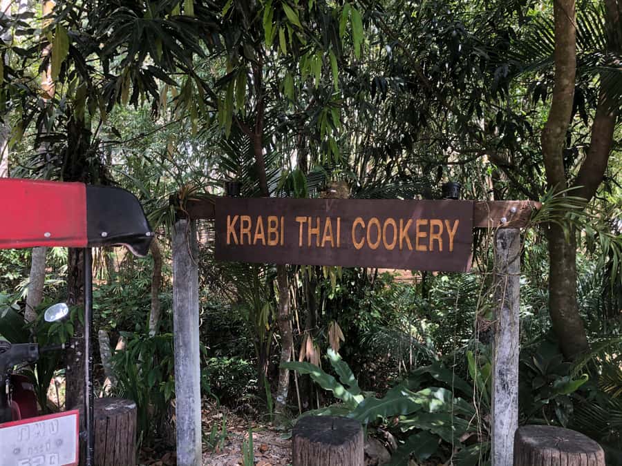 Krabi: Evening Thai Cooking Class at Ya's Cookery - What you’re eating: lots of food, shared tables, and take-home satisfaction