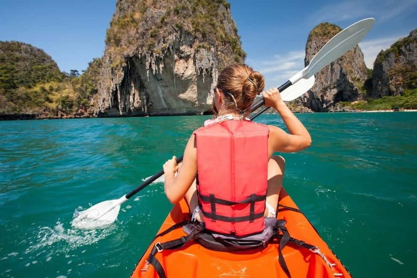 Krabi: Hong Island Longtail Boat & Kayak Tour w Buffet Lunch - Koh Hong in one long day: the vibe and the geography
