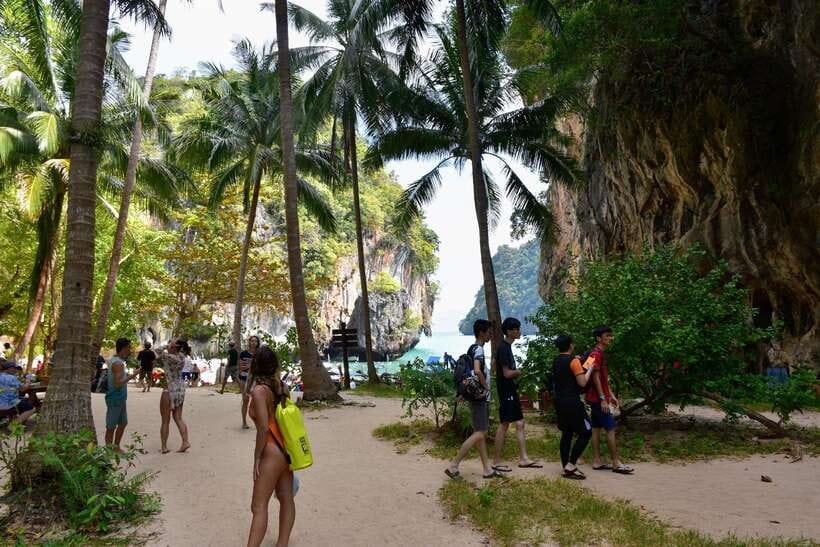 Krabi: Hong & Paradise Island Odyssey by Speedboat - What to Bring (and What the Crew Won’t Let You Do)