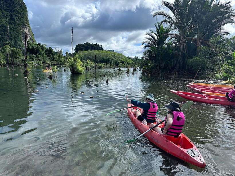 Krabi: Klong Root (Crystal lake) Kayaking tour - Swim ponds with fish you can actually see