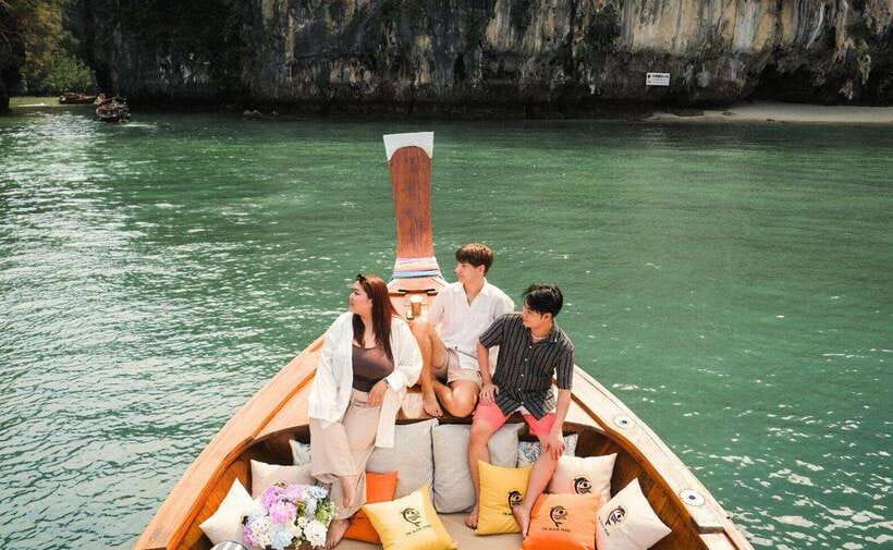 Krabi: Koh Hong Small Group Tour by Luxury Longtail Boat - Onboard comfort and amenities: what you actually notice