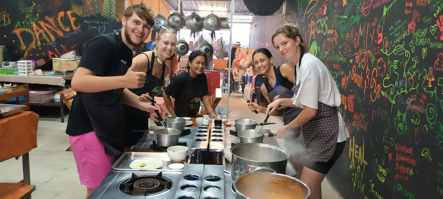 Krabi: Traditional Thai Cooking Class with Expert Cook - Key Points Worth Your Time