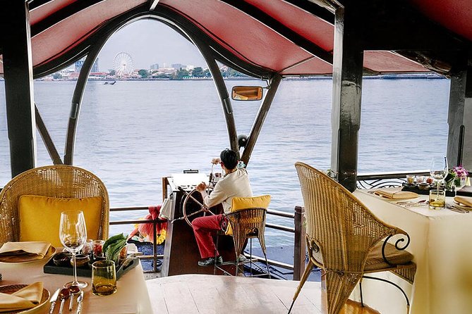 Manohra 5-Star Luxury Dinner Cruise with Pre-Canapés in Bangkok - The Manohra rice barge: romance with good river sightlines