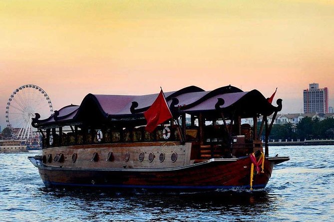 Manohra 5-Star Luxury Dinner Cruise with Pre-Canapés in Bangkok - Should you book the Manohra 5-star dinner cruise?