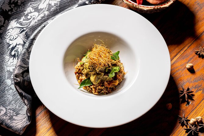 Manohra Cruise Luxury Dining - Manohra Rice Barge Dining: What Makes It Feel “Premium”