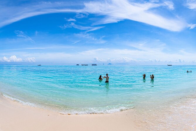 Maya Bay, Phi Phi & Bamboo Island Premium Trip by Seastar From Phuket - Group Size and Boat Comfort: The Comfort Trade-Off