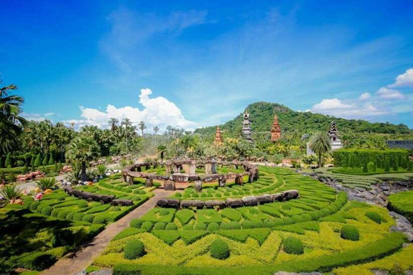 Pattaya: Nong Nooch Tropical Garden Ticket for Foreigners - Best time to go: avoid the rush, keep your energy