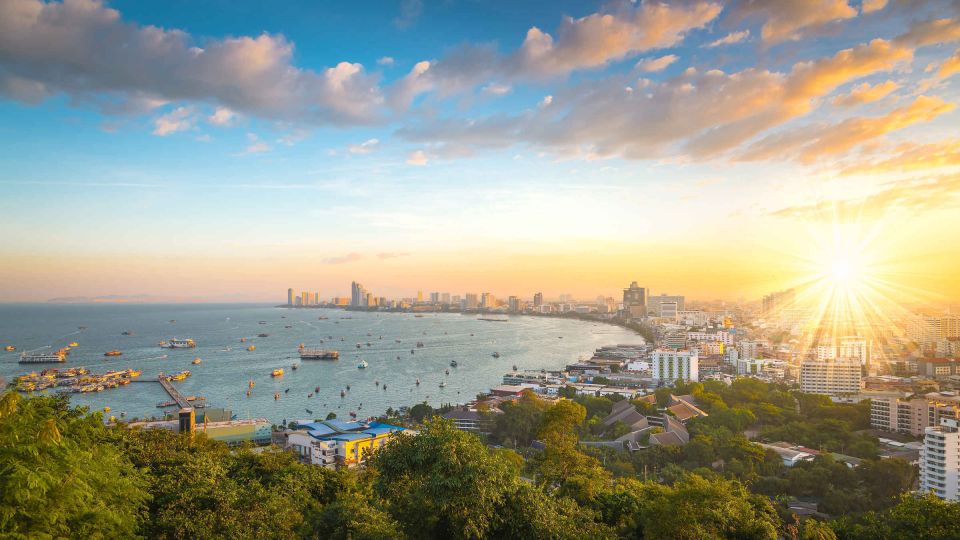 Pattaya: Private Customizeable City Highlights Tour & Driver - Jomtien Beach: A Longer Coast for a More Relaxed Moment