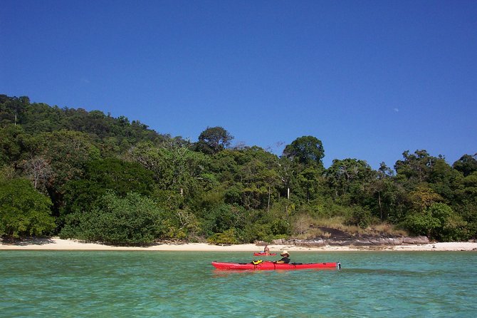 Phang Nga Bay kayaking day trip - Why Koh Yao Noi feels calmer than the main Phang Nga Bay crowd