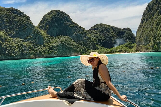 Phi Phi Islands and Khai Islands Snorkeling Tour By Speedboat From Phuket - Ton Sai Beach Lunch: When the Sun Takes a Back Seat