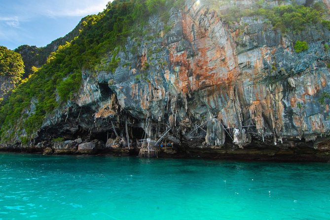 Phi Phi , Khai & Maya : Unforgettable Island Hopping by Speedboat - Stop 1: Maya Bay timing, and what changes during closure