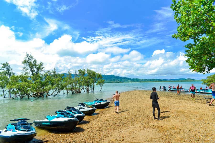 Phuket: 5 or 8-Island Jet Ski Tour with Lunch and Transfer - The island circuit: what each stop is for