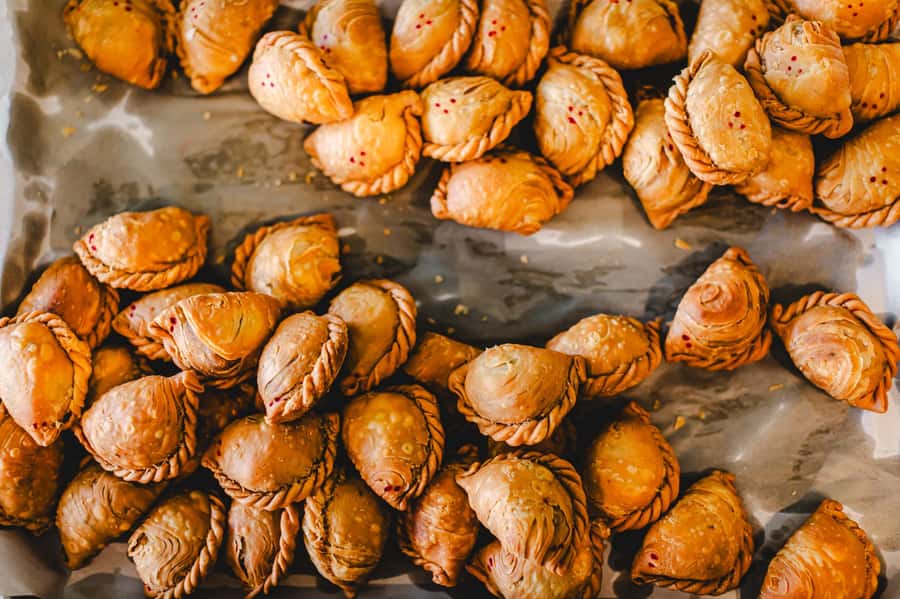 Phuket: Baba Tastes Food Tour with 15+ Tastings - Diets, allergies, and the reality of street food